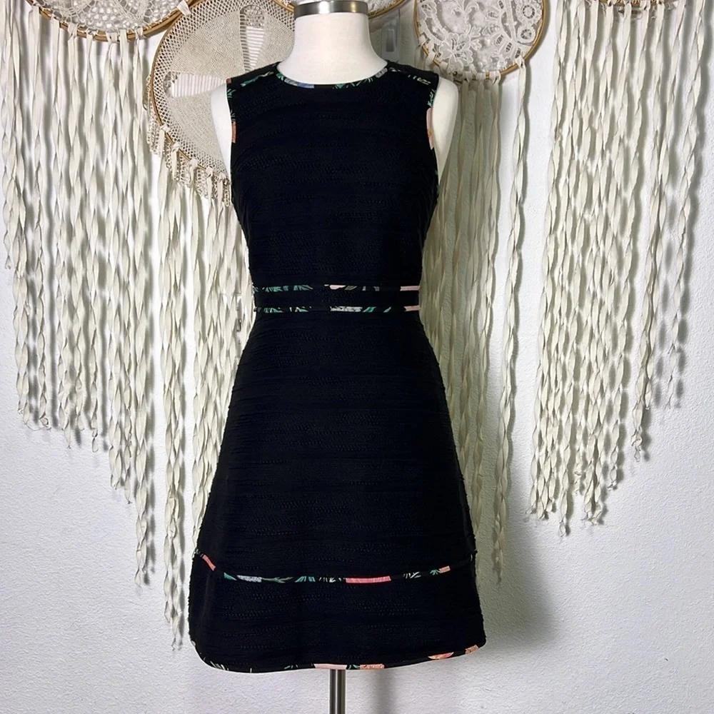 Kate Spade Blossom Piping Trim Black Textured Fit n Flare Sleevess Mini Dress 4